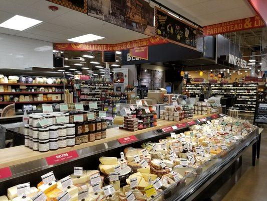 Look at aaaalllllllll those cheeses!