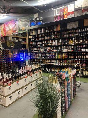 Uva Wine & Liquors