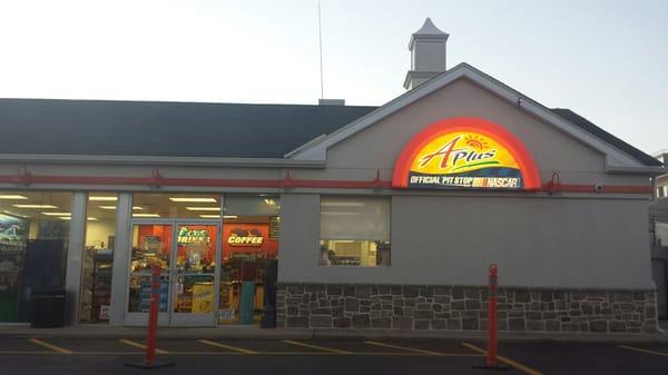 APlus convenience store at this Sunoco