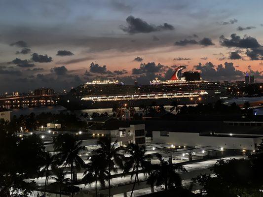 Picture I snapped this morning of a ship pulling into port