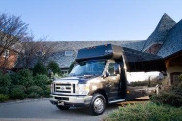 23 Passenger Executive Coach Bus