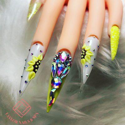 3D SunFlowers Nails Design