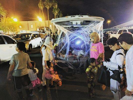 Trunk or treat