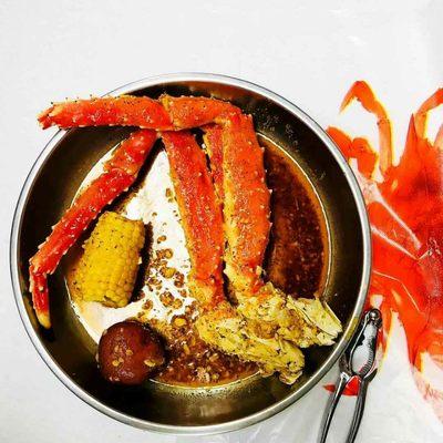 JUICY KING CRABS