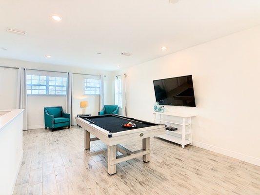 Game rooms are available in 8 bedroom vacation homes in Orlando.