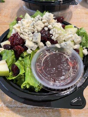 Apple Gorgonzola Salad