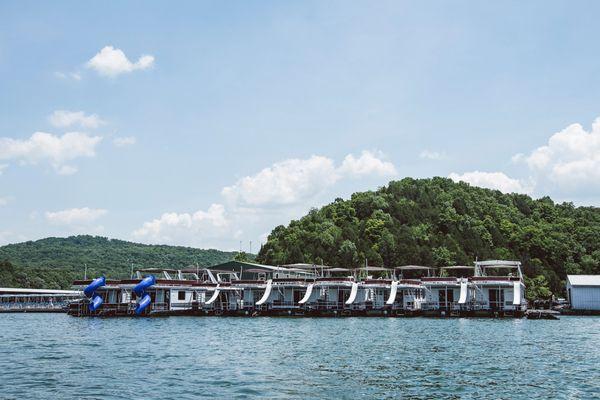 Burnside Marina houseboat rentals.