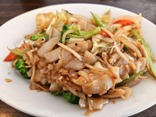 Chicken chow fun