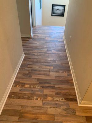 New hallway vinyl plank