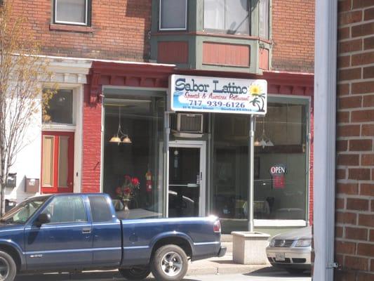 El Sabor Latino Restaurant