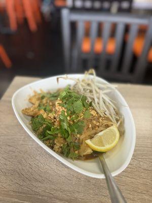 Duke's Pad Thai