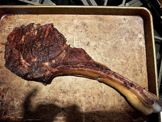 Tomahawk bone in