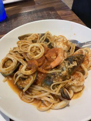 Seafood pasta