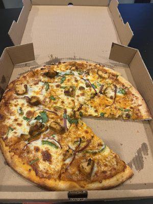 Butter chicken pizza