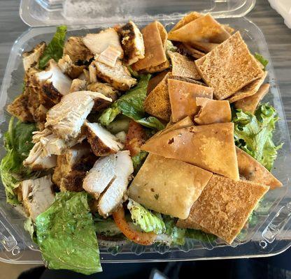 Fattoush Salad with chicken so good