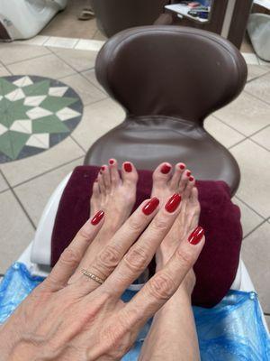 Color change and Deluxe pedicure by Vincent. Very friendly and caring place