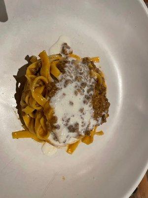 TAGLIATELLE WAGYU BOLOGNESE Tenderloin, Wagyu & Pork Ragu, Fontina Fonduta