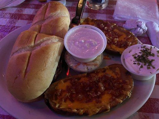 New York steak Sammie with potatoes skins