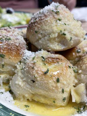 Garlic Knots - 1/2 Dozen