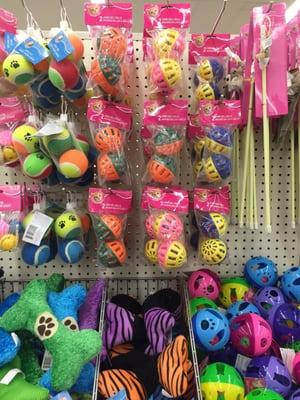 Dog & cat toys }:{