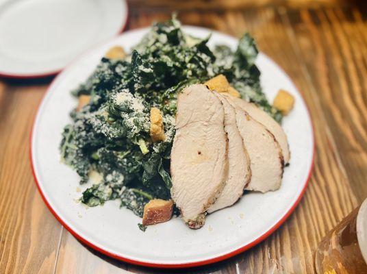 Lacinto Kale Salad with chicken added