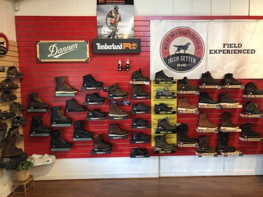 Soft toe boots variety in different brands, such as: Danner, Timberland PRO, KEEN Utility, Red Wing Irish Setter