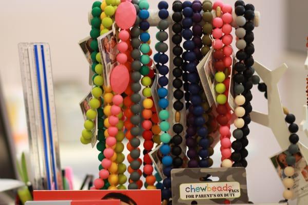 Moms and teething babies love...Chewbeads!