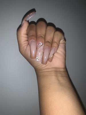 Exquisit Nails