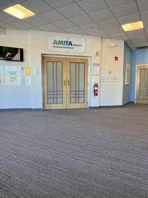 AMITA Health Outpatient Center Schaumburg