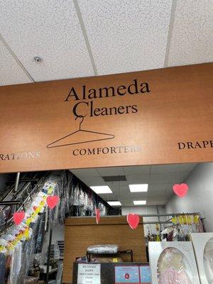 Dry cleaners