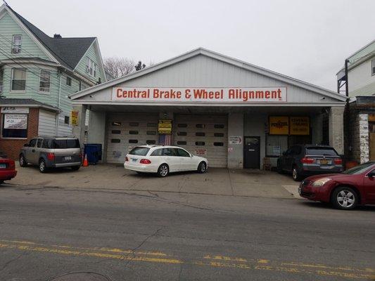 Central Brake & Wheel Alignment