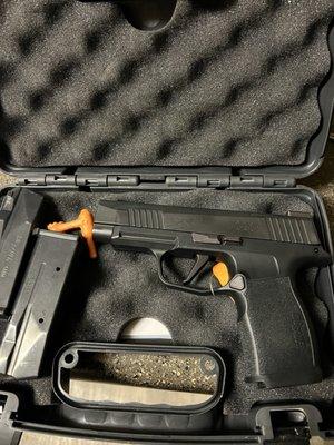 SIG SAUER p365 XL