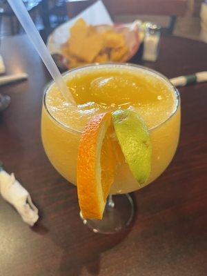 Peach and mango margarita frozen