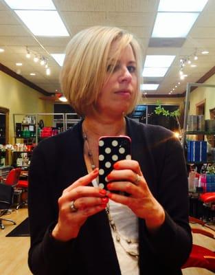 Love my new 'do!  I never take selfies- but I had to in hopes that I can get a color and cut this great back home.