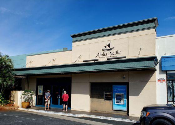 Aloha Pacific Federal Credit Union (Kaimuki Branch).