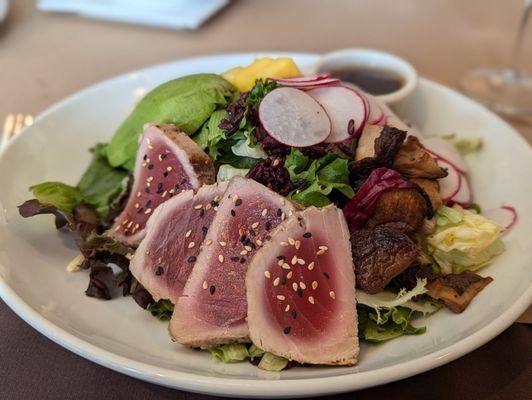 Seared Tuna Bowl