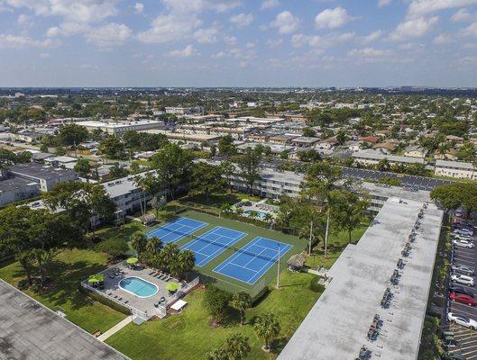 Aerial view of Set Point