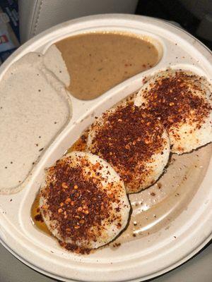 Ghee Karam Idli with coconut & tomato chutney