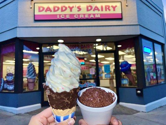 Exterior with ice creams