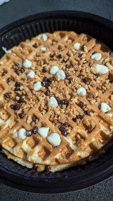 S'mores waffle