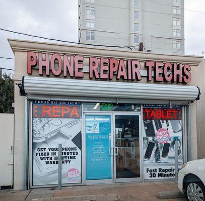 Phone Repair Techs