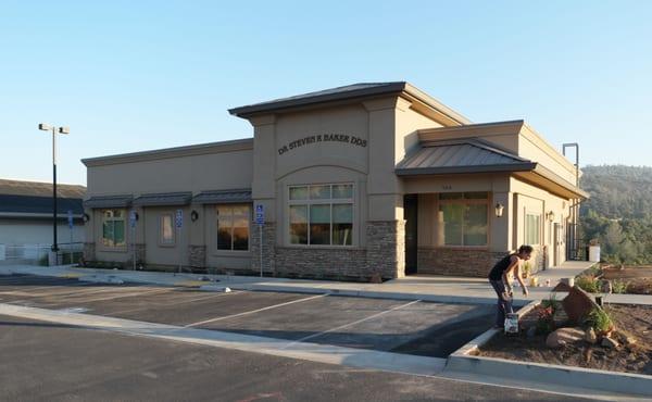 Morning Star Dentistry from their parking lot in Sonora California