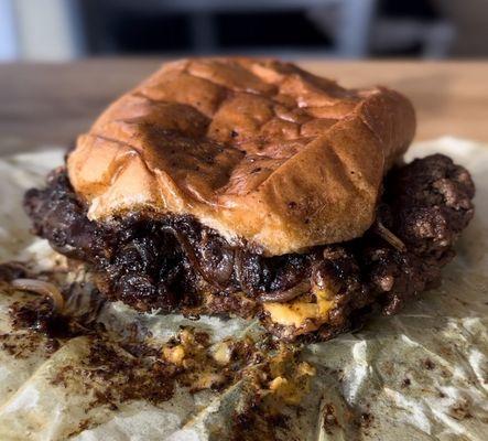 Oxtail burger 20/10 deliciousness