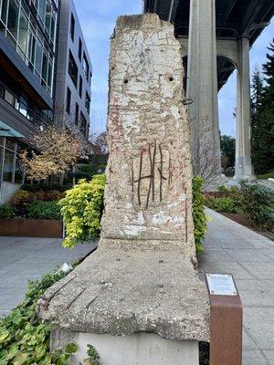 11.30.24 a narrow chunk of the Berlin Wall under the the WA-99 bridge