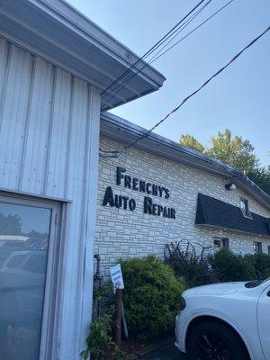 Frenchy's Auto Repair