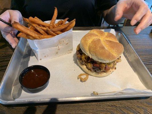 Bar-b-que burger and sweet potato fries