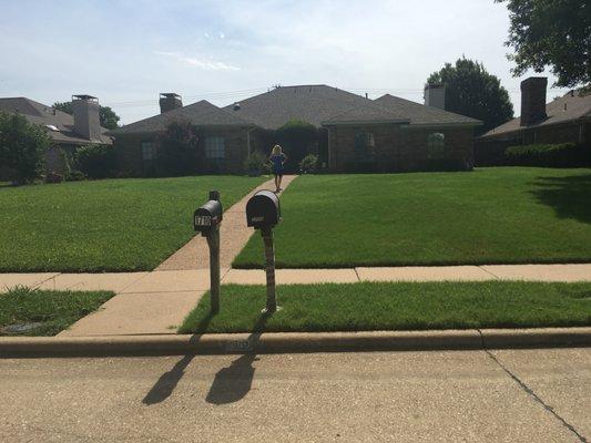 House from the street, one mile to the Plano Medical Hospital, Plano Movies Ten theater.