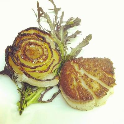 Seared Sea Scallop and Endive with Mustard Greens