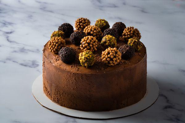 chocolate dulce de Leche cake