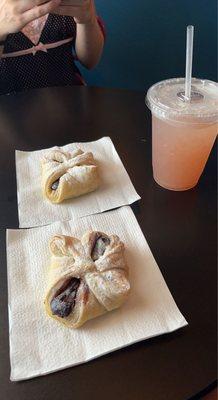 Blueberry Lemonade, Nutella Puff